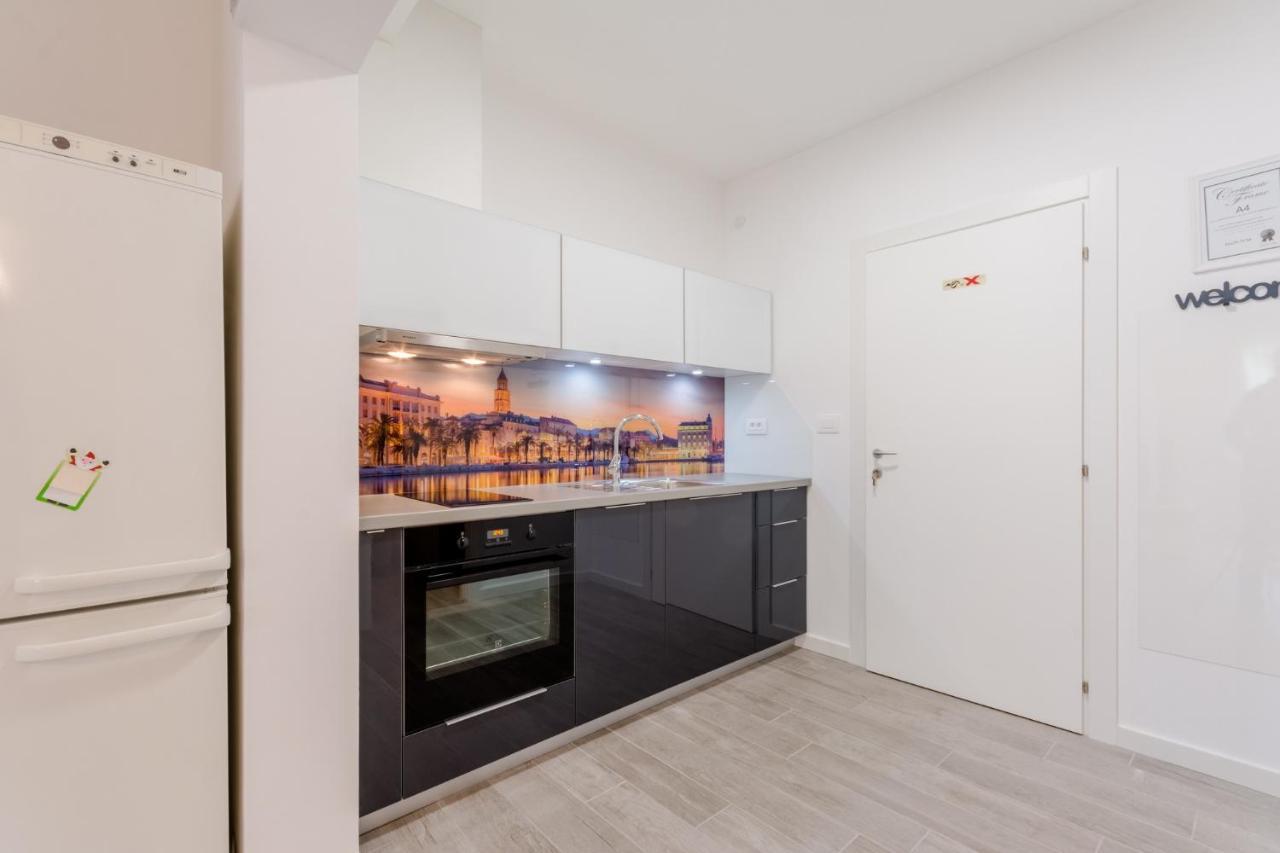 Apartments Niro Split Exterior photo